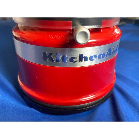 New Kitchen Aid Food Chopper Processor 3.5 Cup KFC3516Q Red with Manual - Picture 4 of 8